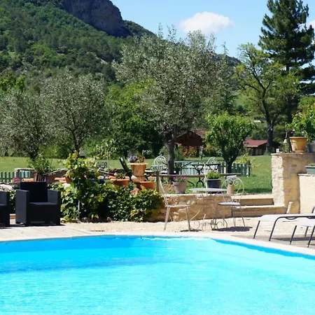 샬레 - Des Collines Châteauneuf-de-Bordette